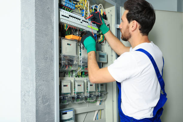 Best Emergency Electrical Repair  in Halifax, VA